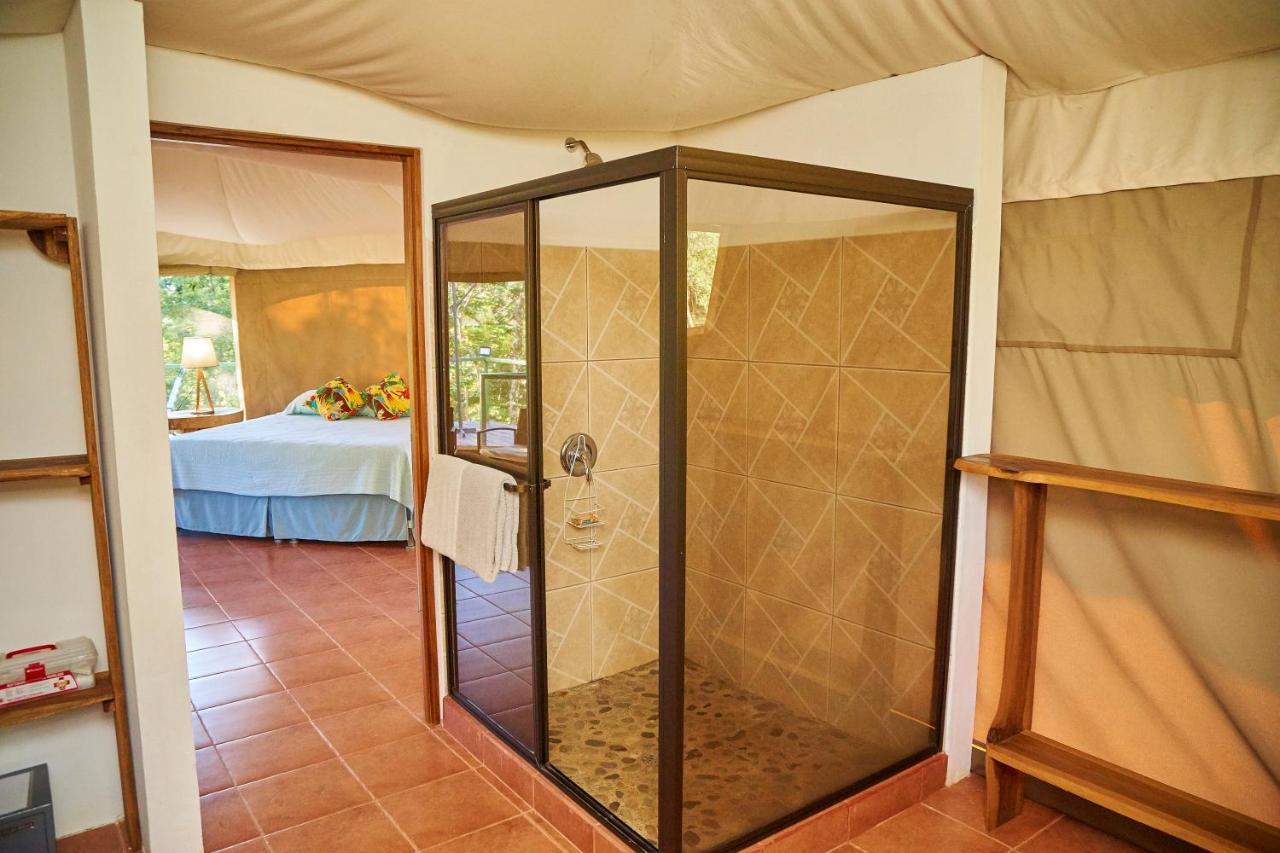 Manoas Bed and Breakfast Uvita Exteriör bild